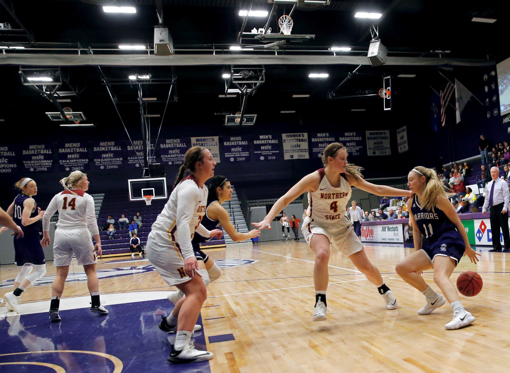 WSU WBB vs Northern State 9